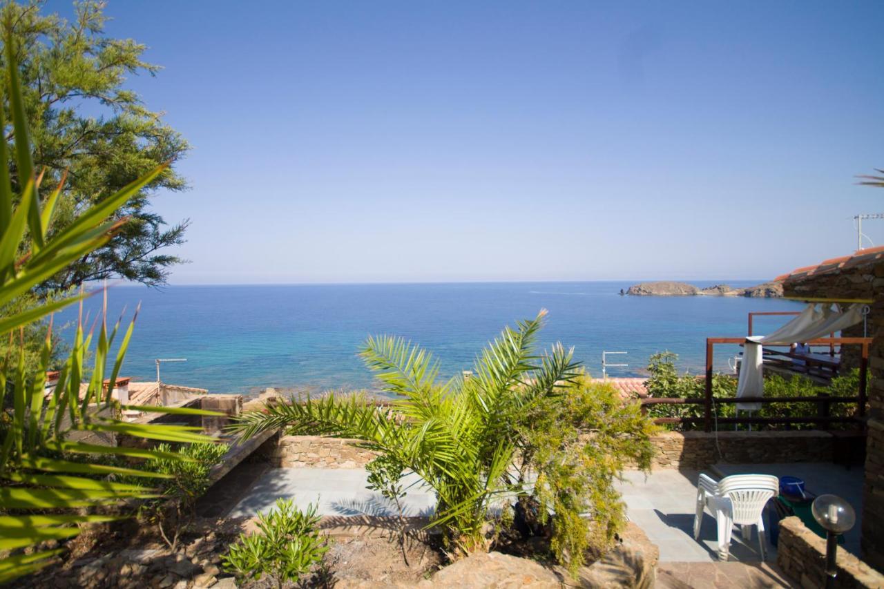 La Dolce Casa Di Luisa: Beachfront Retreat With Sea Views *