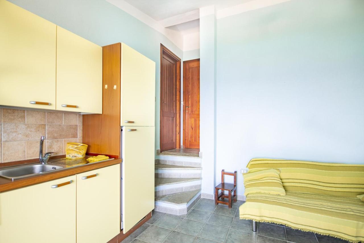 Holiday home La Dolce Casa Di Luisa: Beachfront Retreat With Sea Views