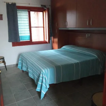La Dolce Casa Di Luisa: Beachfront Retreat with Sea Views Torre dei Corsari Exterior photo