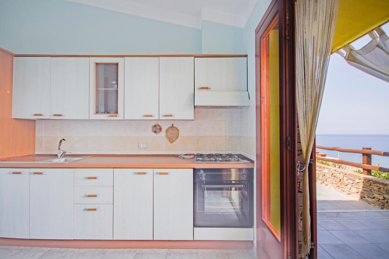 La Dolce Casa Di Luisa - Costa - Super Vista Mare- 400 Metri Al Mare- Pistis Free Wifi Iunq0644-q0646-q5993-q0647 *
